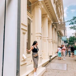 Meet your Posher, Nicole